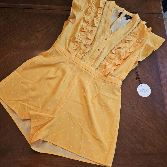 LOVEUDEAR and Milk & Honey rompers bundle - Picture 6 of 10
